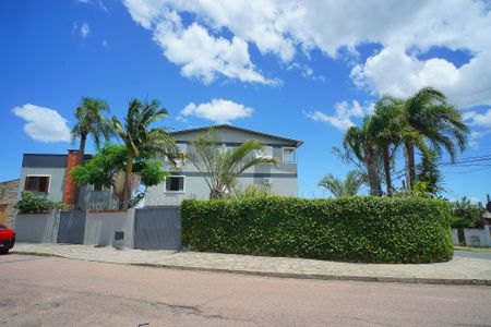 Casa à venda com 325m², 5 quartos e 10 vagasFachada