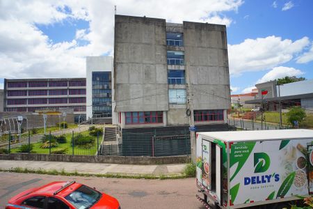 Casa à venda com 325m², 5 quartos e 10 vagasQuarto 2-Vista 