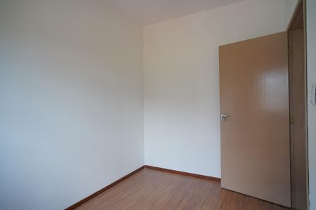 Casa à venda com 325m², 5 quartos e 10 vagasQuarto 2