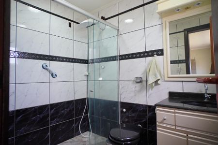 Banheiro de casa à venda com 5 quartos, 320m² em Santa Tereza, Porto Alegre