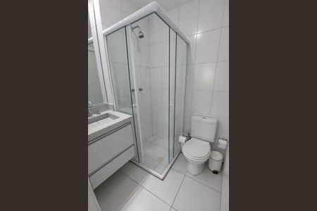 Banheiro  de apartamento à venda com 3 quartos, 70m² em Bussocaba, Osasco