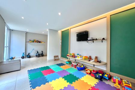 Apartamento para alugar com 65m², 2 quartos e 1 vagaÁrea comum