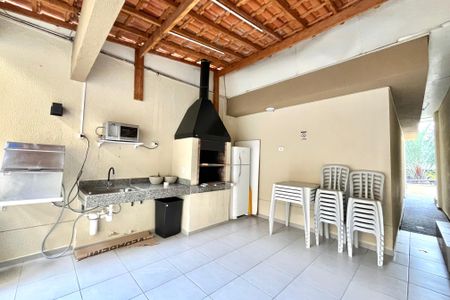 Apartamento para alugar com 65m², 2 quartos e 1 vagaÁrea comum - Churrasqueira