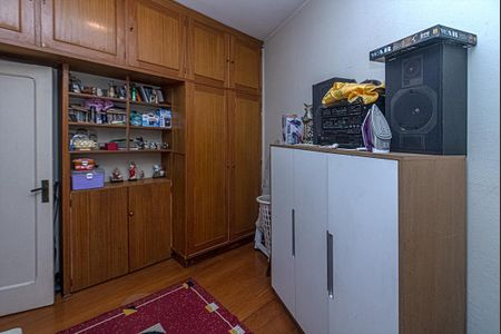 Casa à venda com 100m², 4 quartos e sem vagaquarto 3_3