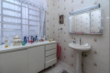 Casa à venda com 100m², 4 quartos e sem vagabanheiro social_2