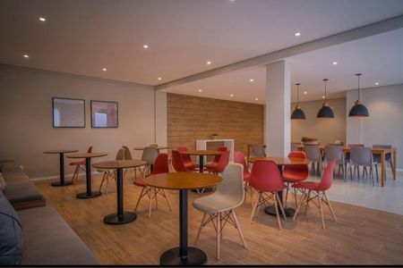 Apartamento à venda com 34m², 2 quartos e sem vagaÁrea comum