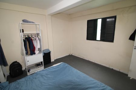 Casa à venda com 369m², 6 quartos e 2 vagasQuarto 6