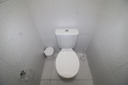 Casa à venda com 369m², 6 quartos e 2 vagasLavabo