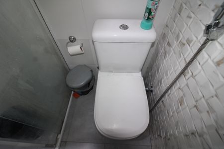 Casa à venda com 369m², 6 quartos e 2 vagasBanheiro 2