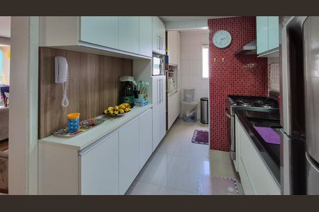 Apartamento à venda com 78m², 2 quartos e 1 vagaCozinha