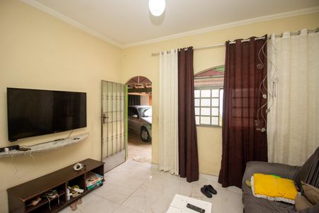 Sala de casa à venda com 4 quartos, 360m² em Bom Jesus, Contagem