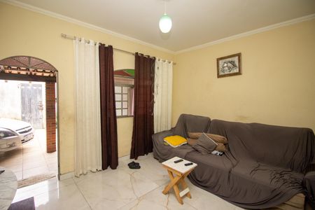 Casa para alugar com 360m², 4 quartos e 5 vagasSala