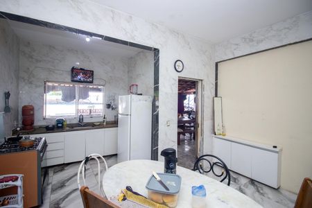 Casa para alugar com 360m², 4 quartos e 5 vagasCozinha