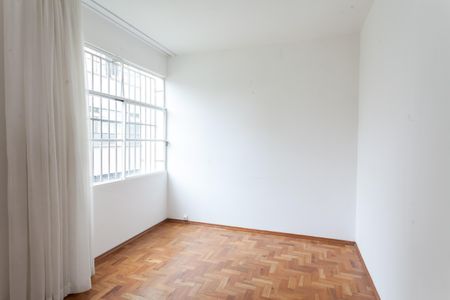Apartamento à venda com 85m², 3 quartos e 1 vagaquarto 2