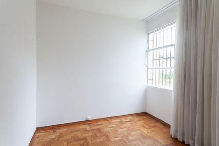 Apartamento à venda com 85m², 3 quartos e 1 vagaquarto 3