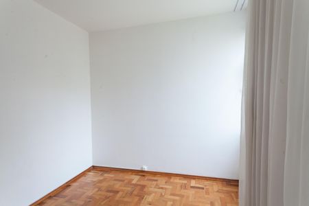 Apartamento à venda com 85m², 3 quartos e 1 vagaquarto 3
