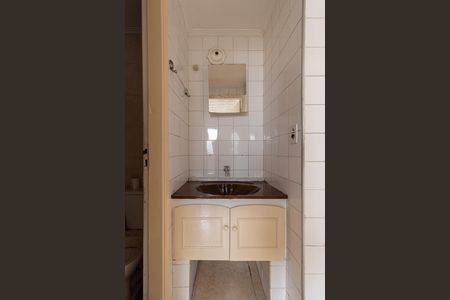 Apartamento à venda com 55m², 3 quartos e 1 vaga Apartamento à venda com 55m², 3 quartos e 1 vagaBanheiro