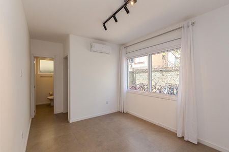 Sala/Quarto de apartamento para alugar com 1 quarto, 30m² em Praia de Belas, Porto Alegre