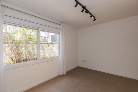 Sala/Quarto de apartamento para alugar com 1 quarto, 30m² em Praia de Belas, Porto Alegre