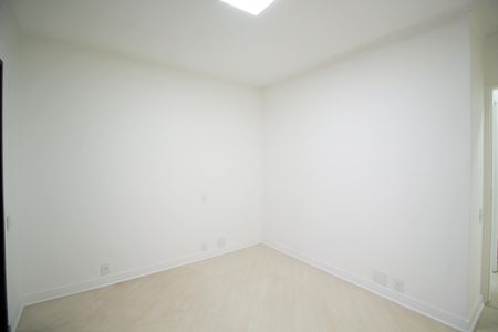 Apartamento à venda com 227m², 4 quartos e 4 vagas Apartamento à venda com 227m², 4 quartos e 4 vagasQuarto 1