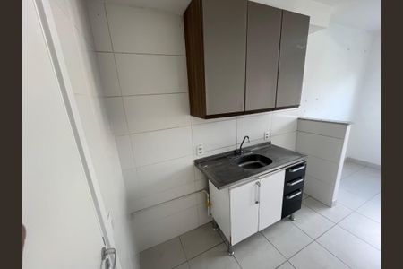Apartamento para alugar com 41m², 2 quartos e sem vagaCozinha 