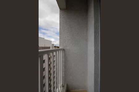 Varanda  de apartamento para alugar com 2 quartos, 39m² em Jardim Piracuama, São Paulo