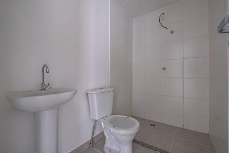 Banheiro de kitnet/studio à venda com 1 quarto, 25m² em Pinheiros, São Paulo