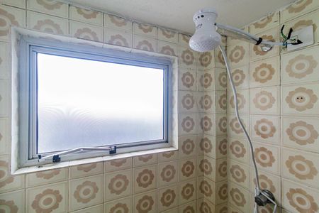 Apartamento para alugar com 68m², 2 quartos e sem vagaBanheiro