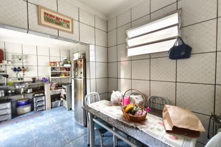 Casa à venda com 60m², 2 quartos e 4 vagasCozinha