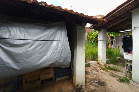 Casa à venda com 60m², 2 quartos e 4 vagasQuintal