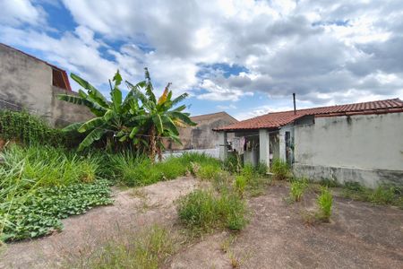 Casa à venda com 60m², 2 quartos e 4 vagasQuintal - Jardim