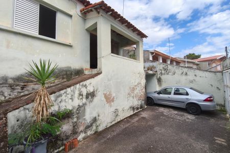 Casa à venda com 60m², 2 quartos e 4 vagasQuintal - Garagem