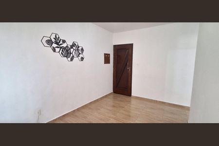 Apartamento para alugar com 66m², 2 quartos e 1 vaga Apartamento para alugar com 66m², 2 quartos e 1 vagaSala