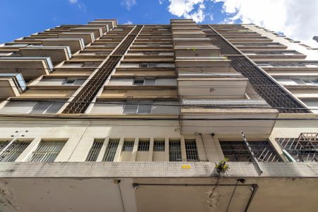Apartamento à venda com 74m², 2 quartos e sem vagaTorre