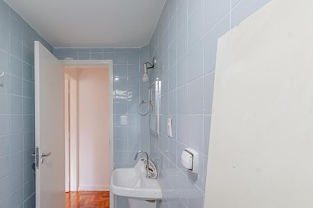 Apartamento para alugar com 70m², 2 quartos e 1 vaga Apartamento para alugar com 70m², 2 quartos e 1 vagaBanheiro