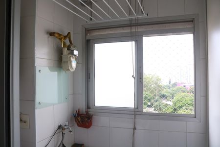 Apartamento à venda com 61m², 2 quartos e 1 vagaÁrea de Serviço