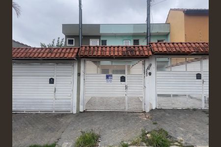Casa para alugar com 110m², 3 quartos e 2 vagasFachada+Placa 