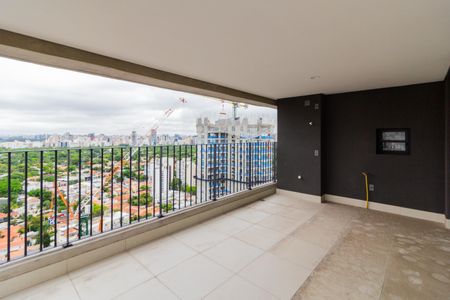 Apartamento à venda com 134m², 3 quartos e 2 vagas Apartamento à venda com 134m², 3 quartos e 2 vagasVista/Varanda