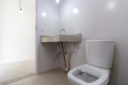 Apartamento à venda com 134m², 3 quartos e 2 vagas Apartamento à venda com 134m², 3 quartos e 2 vagasBanheiro da Suíte 2