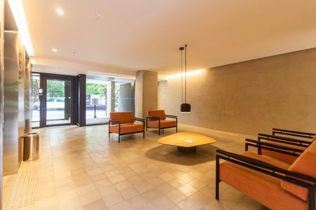 Apartamento à venda com 134m², 3 quartos e 2 vagas Apartamento à venda com 134m², 3 quartos e 2 vagasÁrea Comum - Hall Social