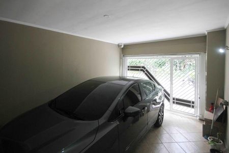 Casa à venda com 92m², 2 quartos e 1 vaga