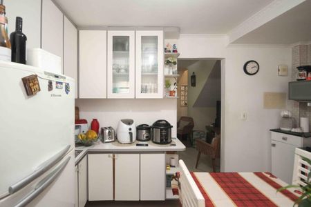 Casa à venda com 92m², 2 quartos e 1 vaga