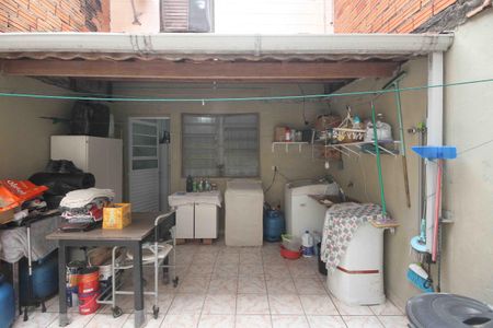 Casa à venda com 92m², 2 quartos e 1 vaga