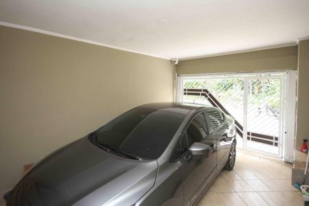 Casa à venda com 92m², 2 quartos e 1 vaga