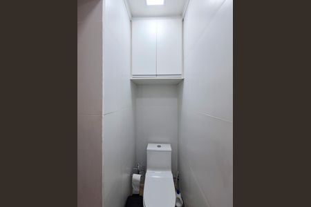 Apartamento à venda com 77m², 2 quartos e sem vagaBanheiro