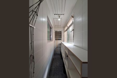 Apartamento à venda com 77m², 2 quartos e sem vagaÁrea de Serviço