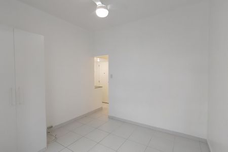 Quarto de kitnet/studio para alugar com 1 quarto, 30m² em Copacabana, Rio de Janeiro
