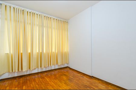 Quarto 1 de apartamento para alugar com 3 quartos, 94m² em Boa Viagem, Belo Horizonte