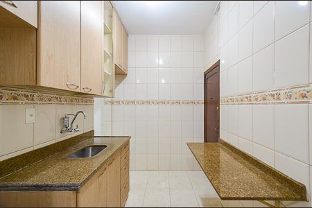 Apartamento para alugar com 94m², 3 quartos e sem vaga Apartamento para alugar com 94m², 3 quartos e sem vagaCozinha