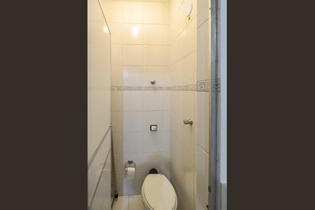 Apartamento para alugar com 94m², 3 quartos e sem vaga Apartamento para alugar com 94m², 3 quartos e sem vagaBanheiro de serviço